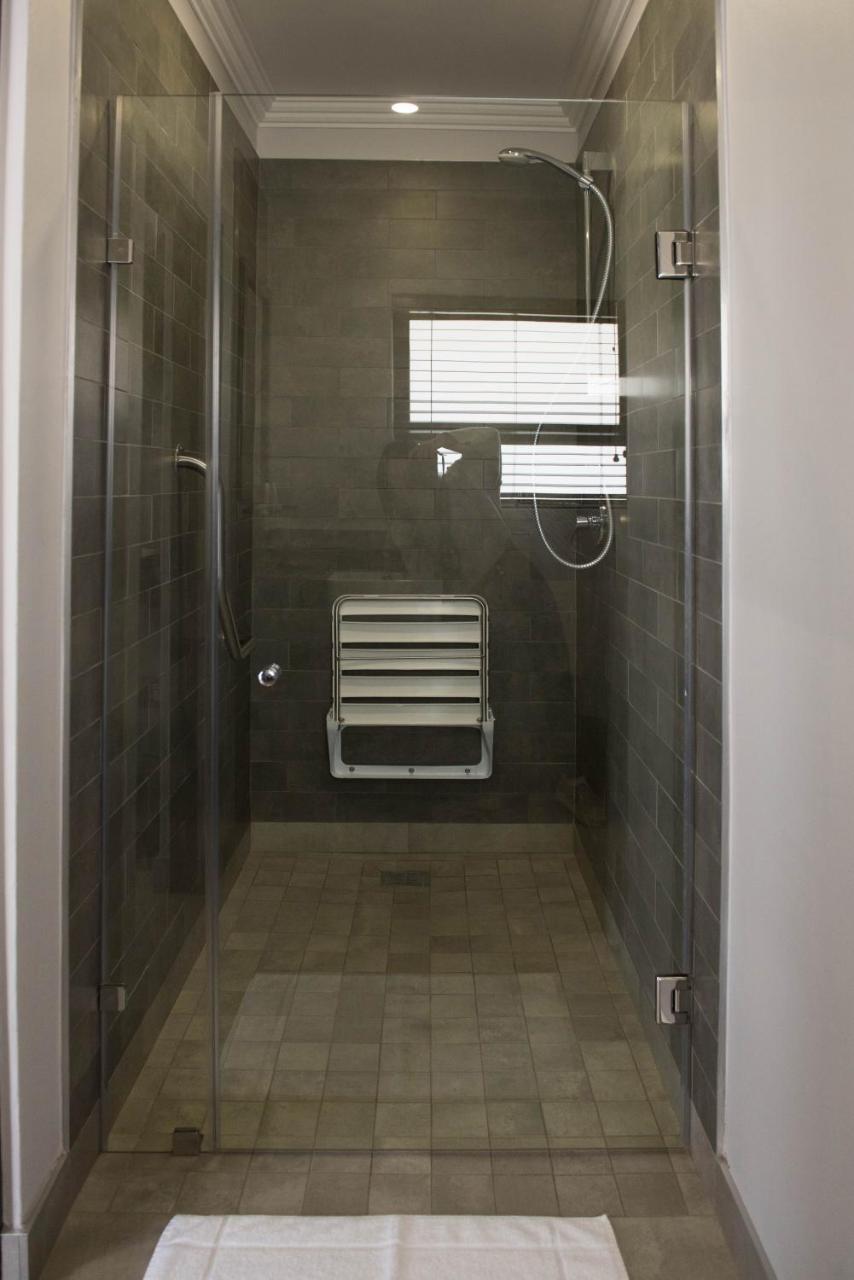 @Greys Guesthouse Блумфонтейн Экстерьер фото