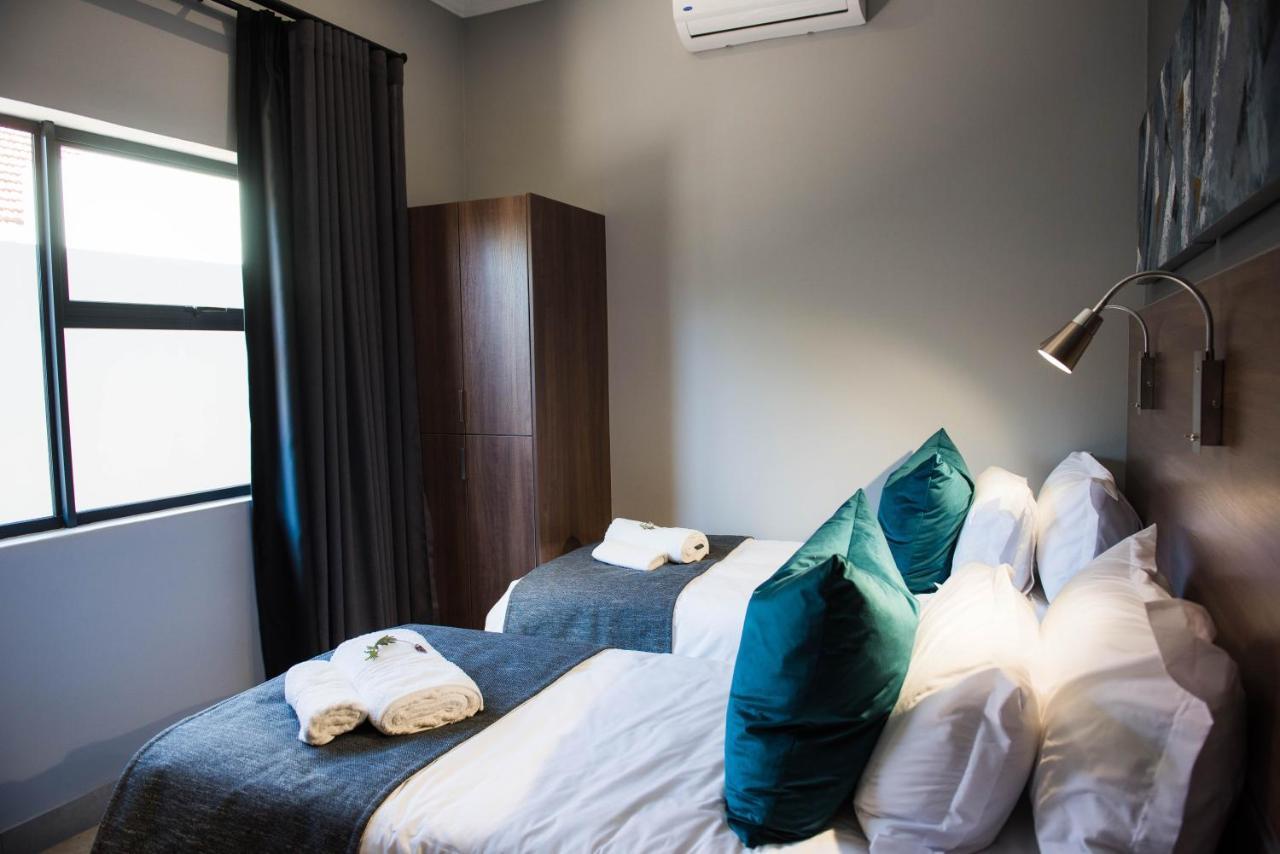 @Greys Guesthouse Блумфонтейн Экстерьер фото